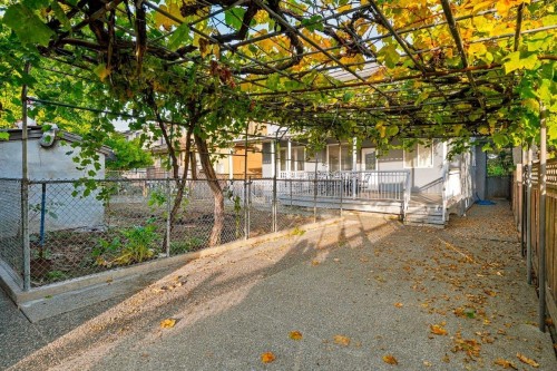 3895 Glendale Street, Vancouver, BC 