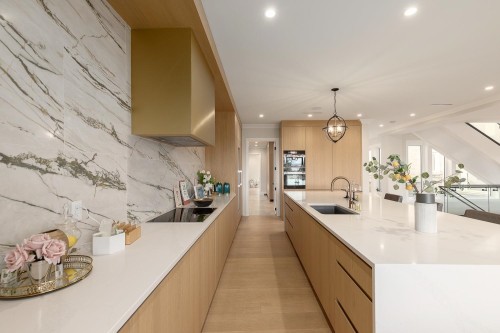 5747 Newton Wynd, Vancouver, BC 