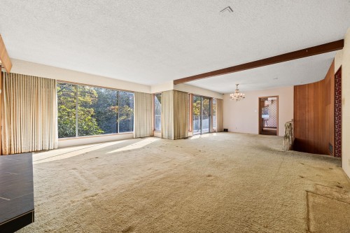 7649 Vivian Drive, Vancouver, BC 