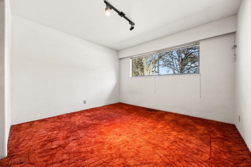 7649 Vivian Drive, Vancouver, BC 