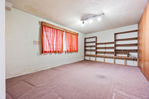 7649 Vivian Drive, Vancouver, BC 