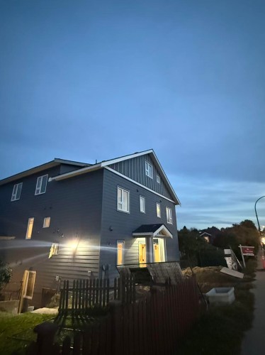4636 Knight Street, Vancouver, BC 