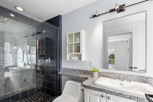 2697 York Avenue, Vancouver, BC 