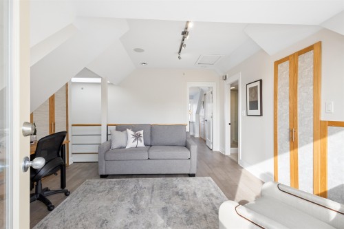 2697 York Avenue, Vancouver, BC 