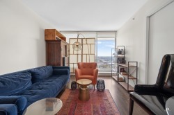 2506-8131 Nunavut Lane  Vancouver, BC V5X 0E2