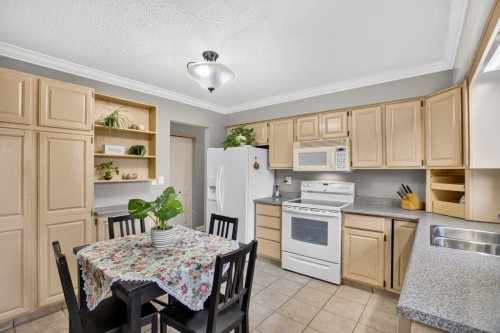 1423 Regan Avenue, Coquitlam, BC 