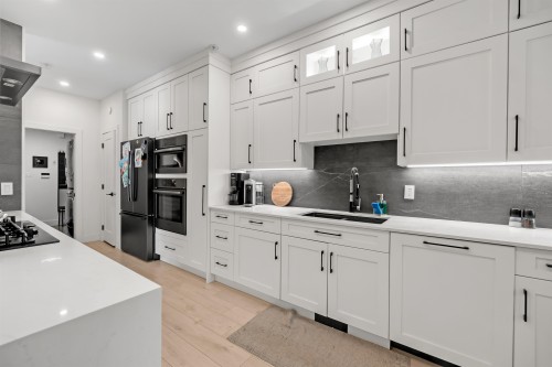 1273-3Rd Street, West Vancouver, BC 