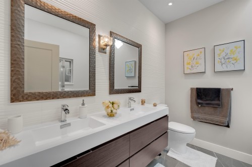 1273-3Rd Street, West Vancouver, BC 