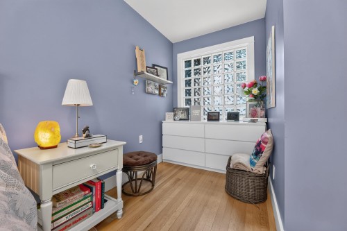 3648 1St Avenue W, Vancouver, BC 
