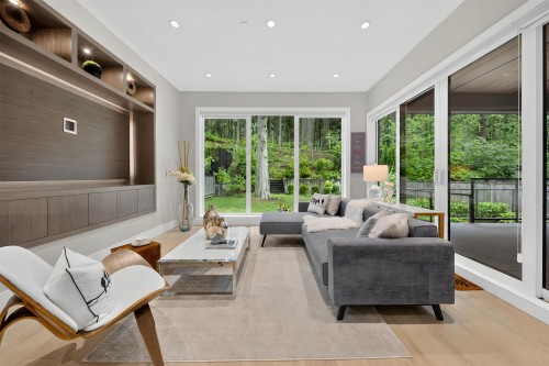 31 Glenmore Drive, West Vancouver, BC 