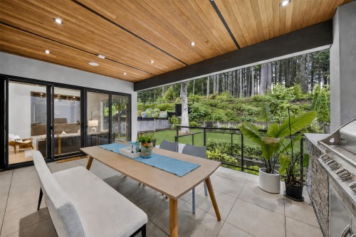 31 Glenmore Drive, West Vancouver, BC 