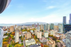 2807-1033 Nelson Street  Vancouver, BC V6E 0E5