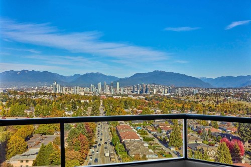 2006-4505 Hazel Street  Burnaby, BC V5H 4T1