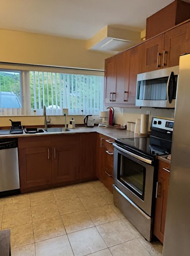 5345 Kensington Crescent, West Vancouver, BC 