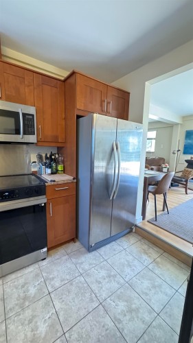 5345 Kensington Crescent, West Vancouver, BC 