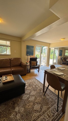 5345 Kensington Crescent, West Vancouver, BC 