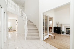 2917 Kalamalka Drive  Coquitlam, BC V3C 5Z7