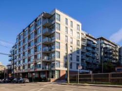 352-250 6th Avenue E Vancouver, BC V5T 0B7