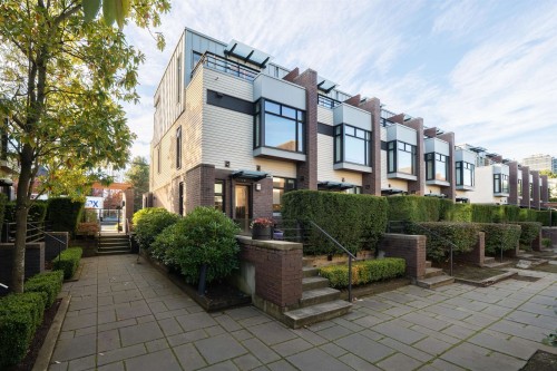 6190 Oak Street, Vancouver, BC 