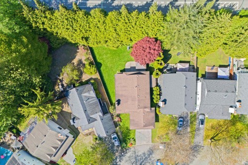 3336 Manning Crescent, North Vancouver, BC 