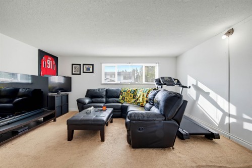 3992 St. Thomas Street, Port Coquitlam, BC 