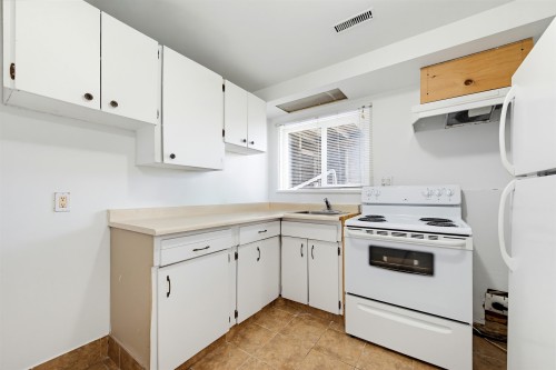 3992 St. Thomas Street, Port Coquitlam, BC 