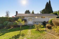 2007 Floralynn Crescent  North Vancouver, BC V7J 2W1