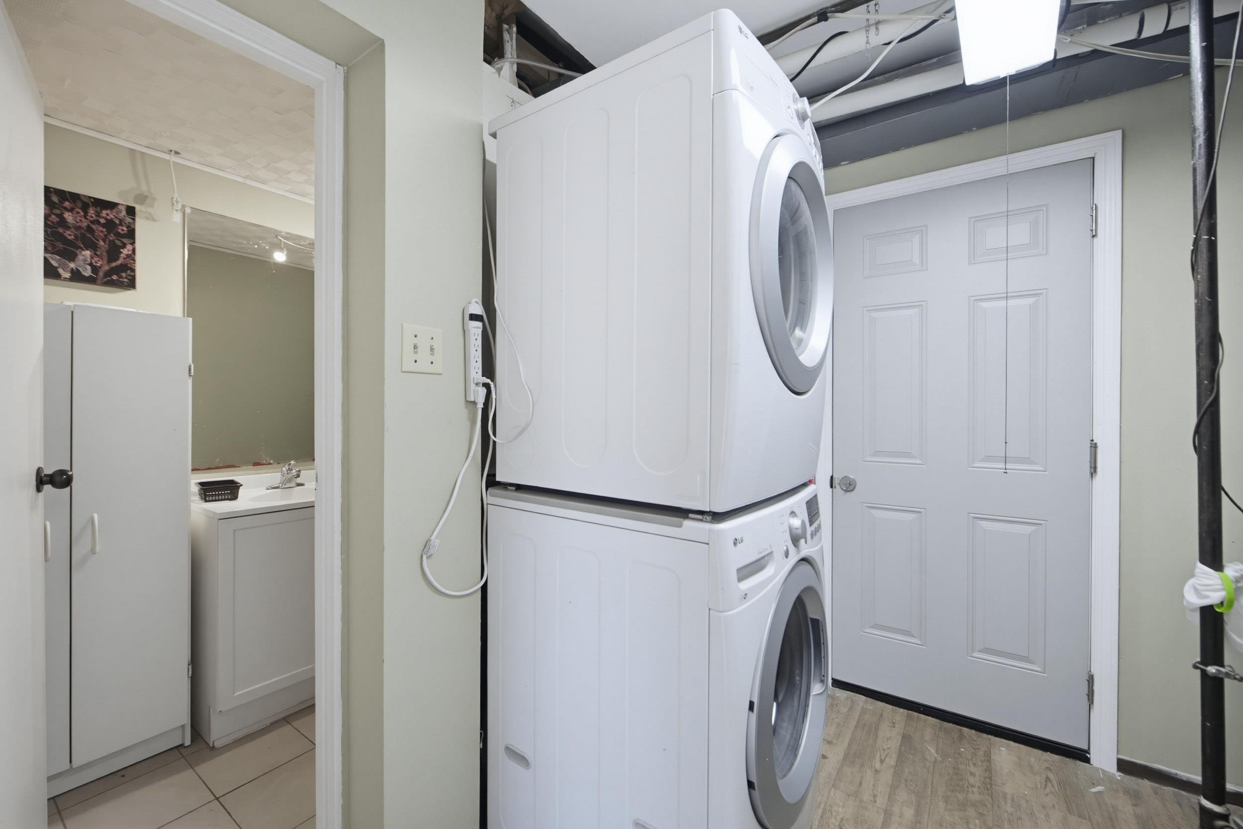 1194 Colin Place, Coquitlam, BC