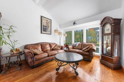 2137 Parapet Terrace, Port Coquitlam, BC 