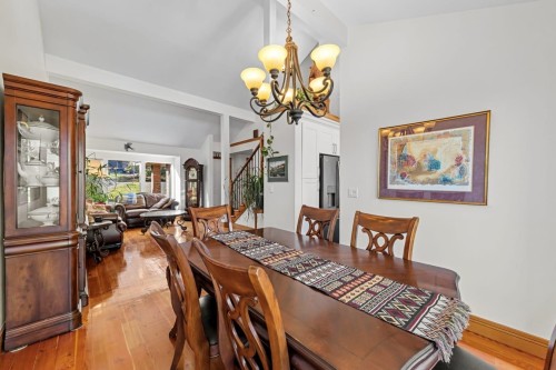 2137 Parapet Terrace, Port Coquitlam, BC 