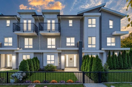 3-1538 Dorset Avenue  Port Coquitlam, BC V3B 1Z6