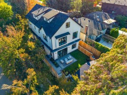 4675 St. George Street  Vancouver, BC V5V 4A8
