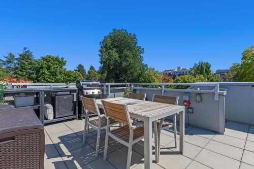 2337 Brunswick Street, Vancouver, BC 