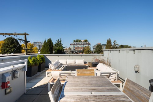 2337 Brunswick Street, Vancouver, BC 