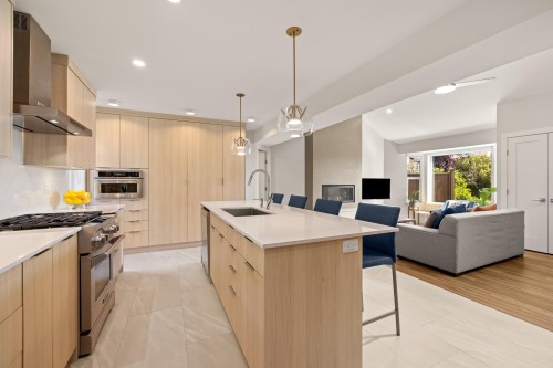 1314 Daimler Street, Coquitlam, BC 