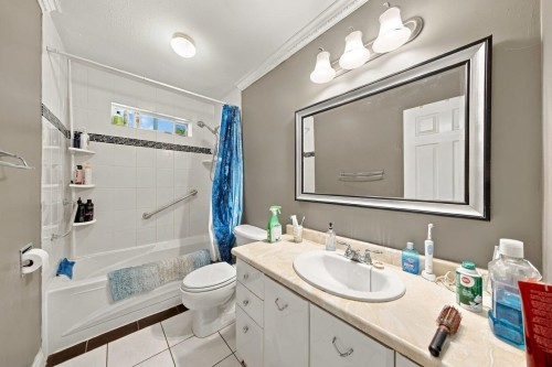1815 Brown Street, Port Coquitlam, BC 
