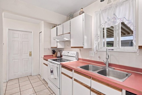 1815 Brown Street, Port Coquitlam, BC 