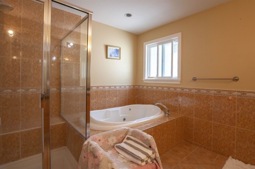9380 No 3 Road, Richmond, BC 