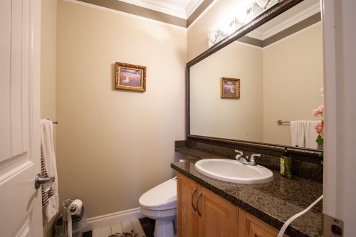9380 No 3 Road, Richmond, BC 