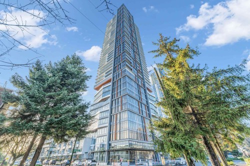 305-6511 Sussex Avenue  Burnaby, BC V5H 0K5