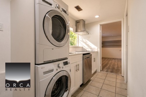 4380 Woodcrest Road, West Vancouver, BC 