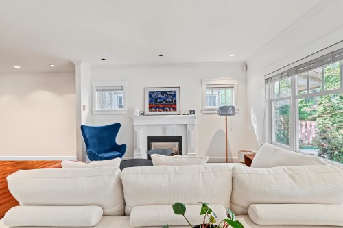 462 19Th Avenue W, Vancouver, BC 