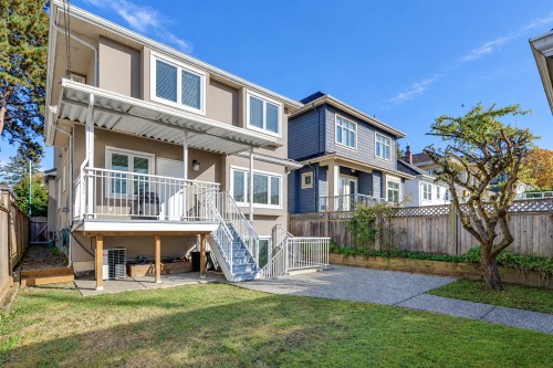 1956 42Nd Avenue W, Vancouver, BC 