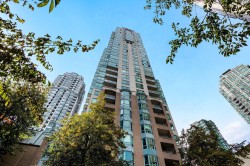1702-1238 Melville Street  Vancouver, BC V6E 4N2