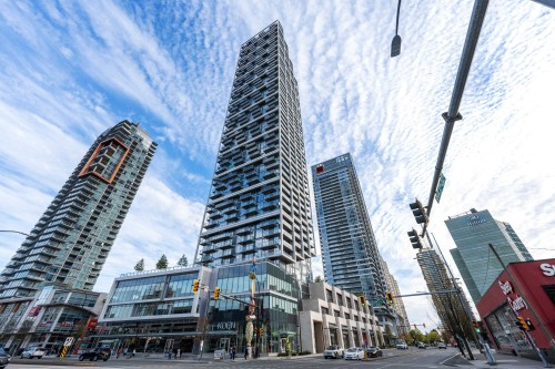 2601-6000 Mckay Avenue  Burnaby, BC V5H 0K2