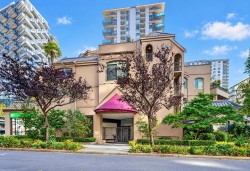 105-1208 Bidwell Street  Vancouver, BC V6G 2K9