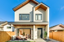 2-2686 Mcgill Street  Vancouver, BC V5K 1H3
