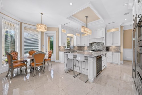 7788 Railway Avenue, Richmond, BC 