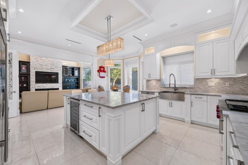 7788 Railway Avenue, Richmond, BC 