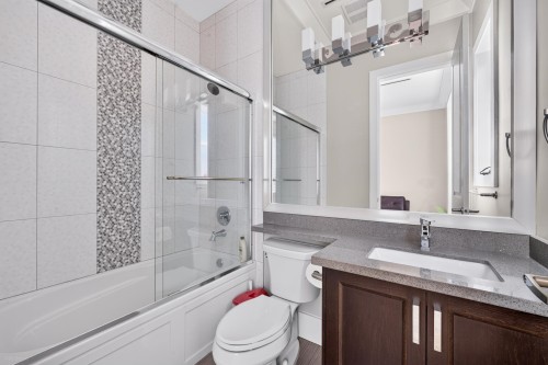 7788 Railway Avenue, Richmond, BC 